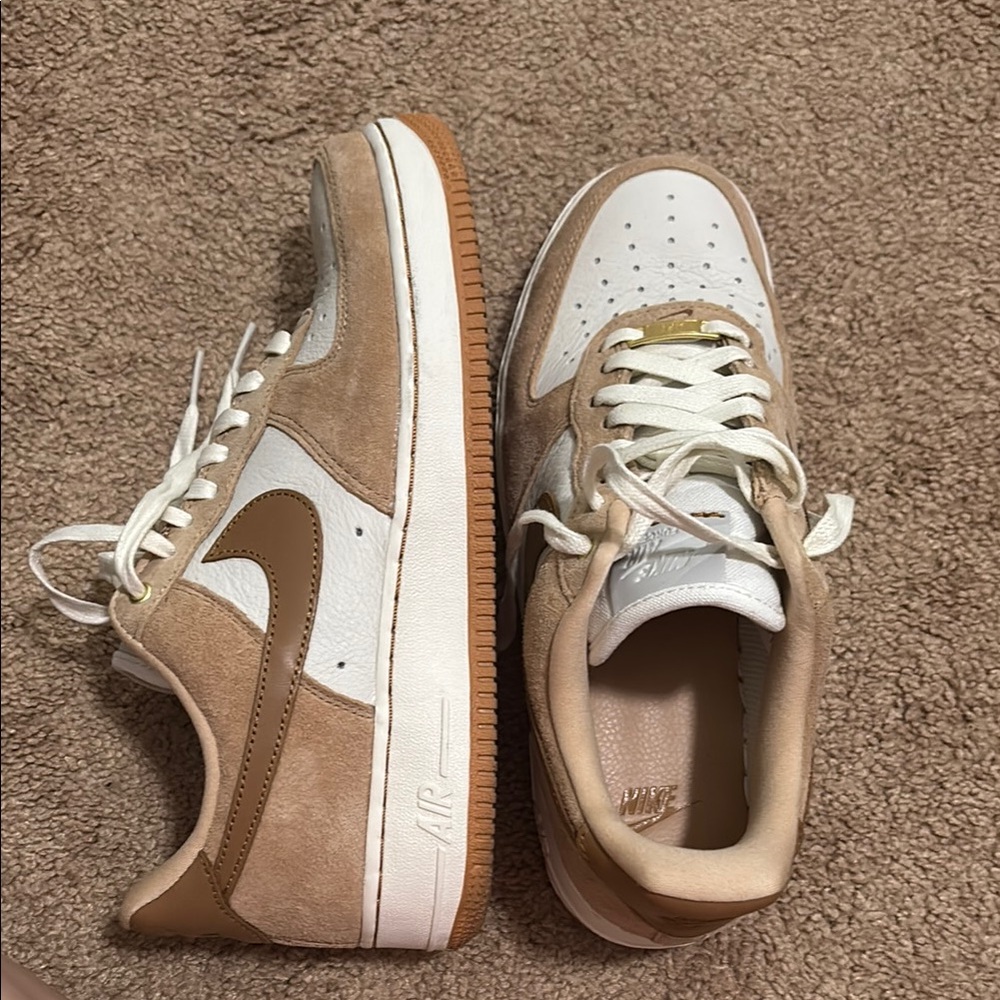Nike Air Force 1 Low in White and Brown